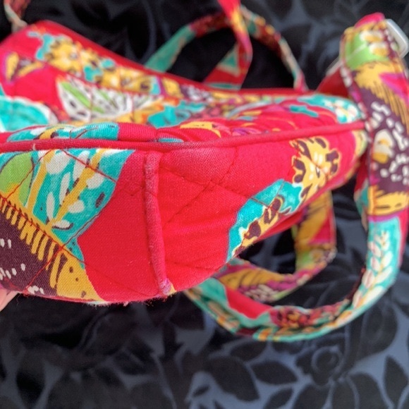 Vera Bradley Rumba Flowers Print Shoulder Little Crossbody Purse Red Quilted - Picture 12 of 15